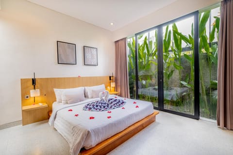 Bedroom, air conditioner