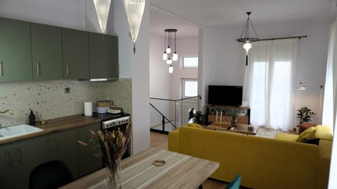 Kitchen or kitchenette, Living room, Dining area