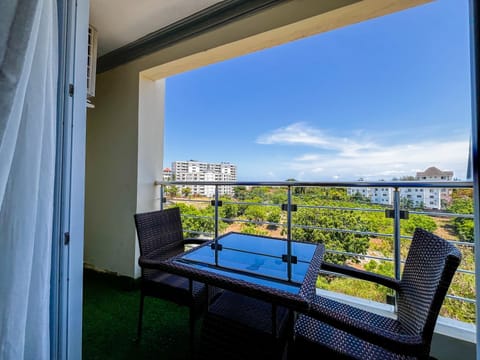 Patio, Day, View (from property/room), Balcony/Terrace, sunbed