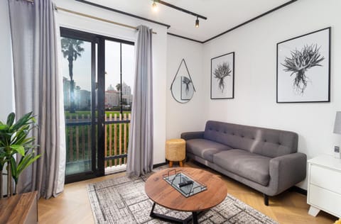 TV and multimedia, Seating area