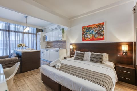 Stylish 1Bedroom Studio in the heart of St Julians 303 Apartment in Saint Julians