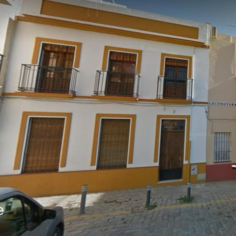 Property building, Neighbourhood, Street view, Location
