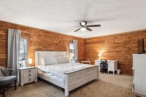 Lakelife at Somerset home House in Burnside