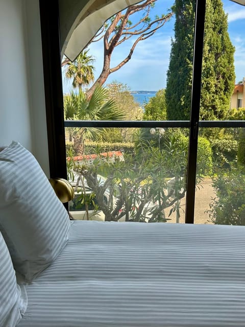Bedroom, Sea view