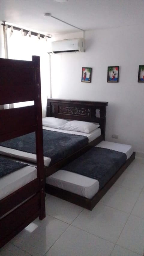 Bedroom, air conditioner