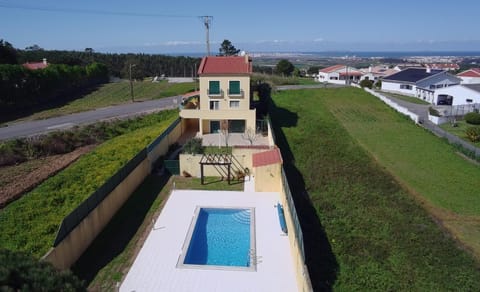 Off site, Bird's eye view, Pool view