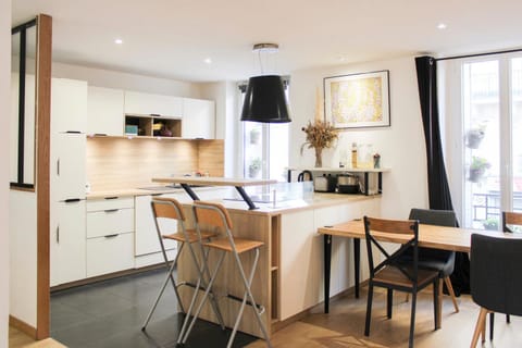 Spacious T4 with Wifi near Bercy Apartment in Paris