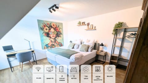 Photo of the whole room, Bedroom