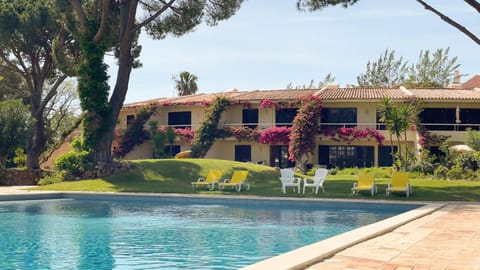 Patio, Garden, Garden view, Swimming pool