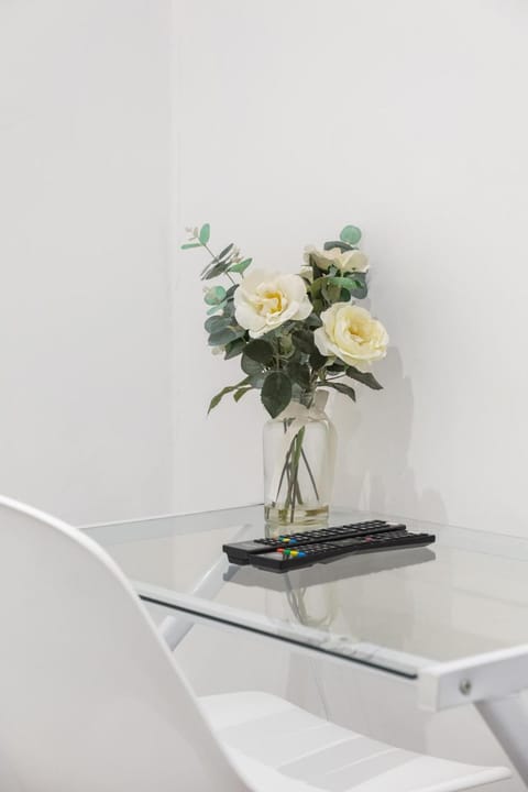 Private multi apartment house in the heart of Oxford House in Oxford