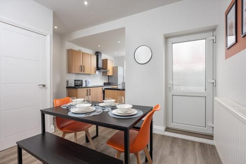 Cosy 3-BR Home in Seaham not far from the beach House in England