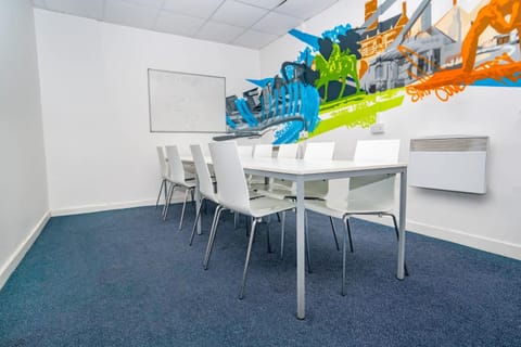 Modern & Cosy Central Coventry Budget Studio Apartment in Coventry