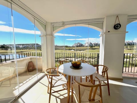 View (from property/room), Balcony/Terrace, Dining area