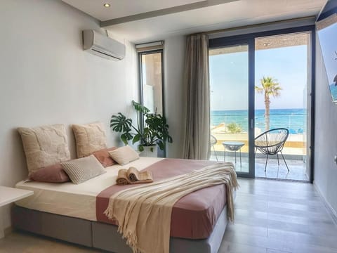 Akasha living by the sea Apartment in Rethymno