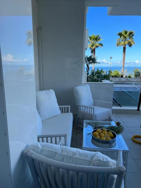 Day, Balcony/Terrace, Balcony/Terrace, Seating area, Sea view