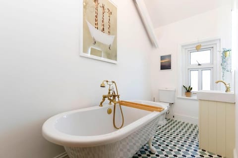 Spacious 3 Bed Apartment in central Saltburn Apartment in Saltburn