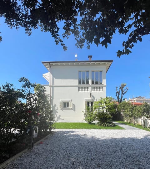 Villa Chiara class aparthotel Apartment in Emilia-Romagna