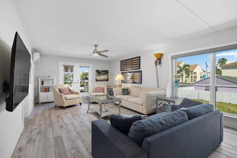 Beach Paradise Getaway in South Padre Island House in South Padre Island