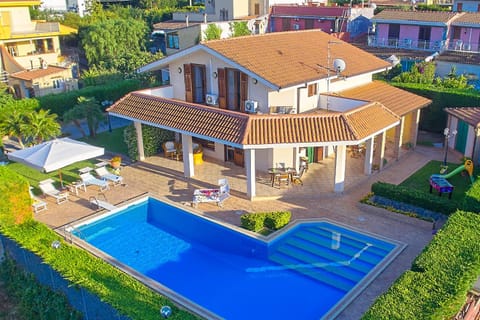Property building, Pool view, Swimming pool