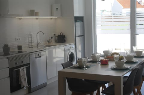 Coffee/tea facilities, kitchen
