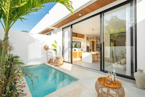 Property building, Patio, Natural landscape, View (from property/room), Garden view, Pool view, Swimming pool, sunbed