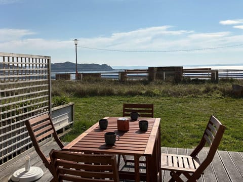 Appartement 56m² avec terrasse, vue mer et accès plage - FR-1-542-67 Apartment in Brittany