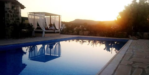 Natural landscape, Summer, On site, Swimming pool, Swimming pool, Sunset