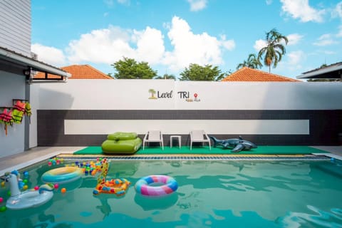 Day, Pool view, Swimming pool