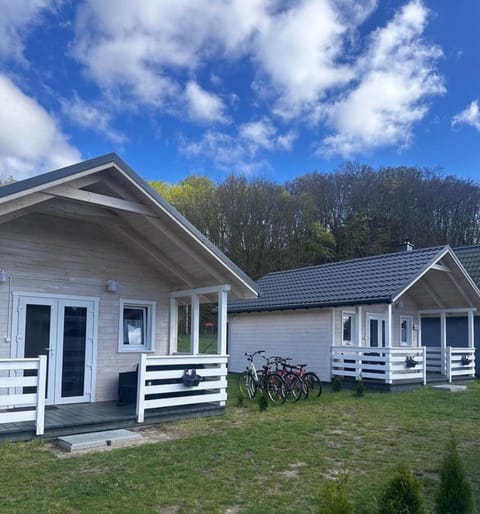 Property building, Spring, Day