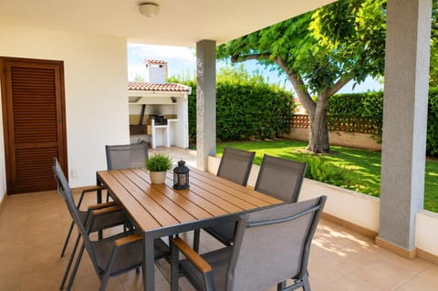 Garden, Garden view