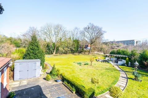 Property building, Day, Natural landscape, Garden