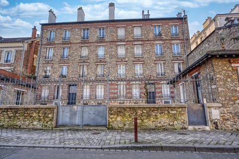 L'Escapade Versaillaise Apartment in Versailles