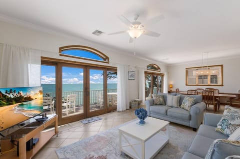 Dolphin Watch home House in Anna Maria Island