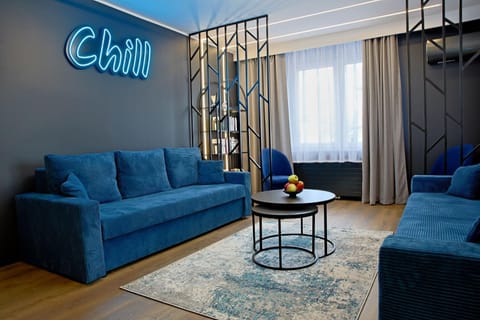 Living room, Seating area