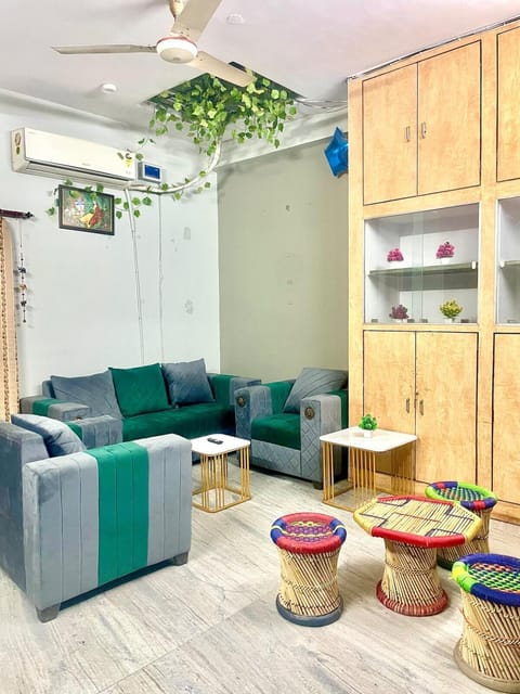 Vi Homes-A 4BHK HomeStay House in Jaipur