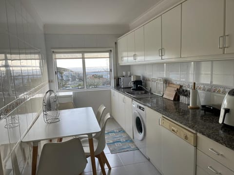 Ancoravilla Apartment in Vila Praia de Ancora