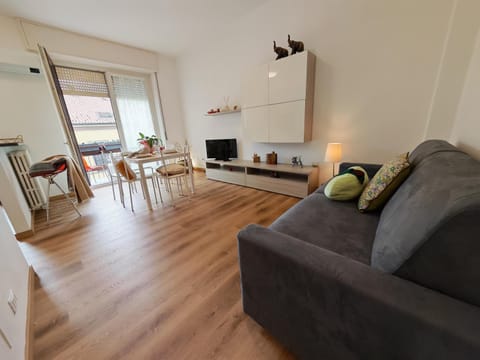 GPhouse Apartment in Arona