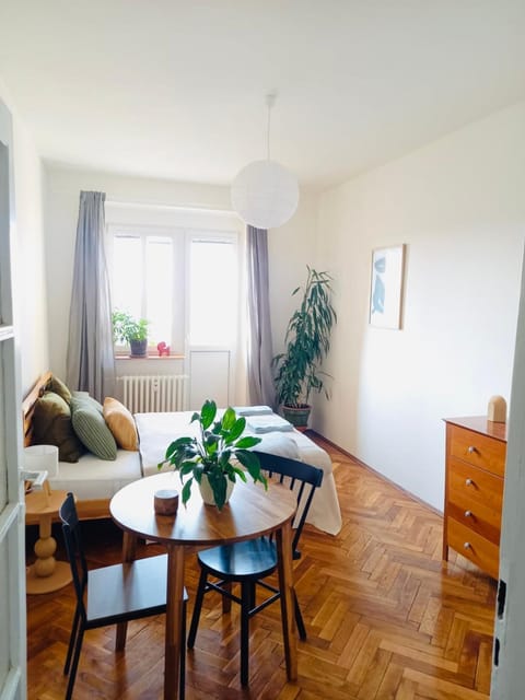 Living room, Seating area, Bedroom