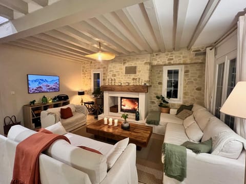 TV and multimedia, Living room