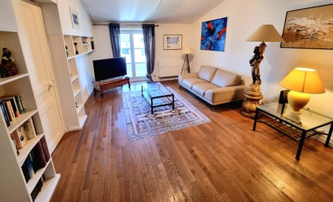 Clos des Jardiniers 2 Apartment in Villefranche-sur-Saone