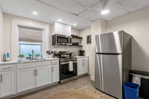 San Marco Villa Duplex w Backyard BBQ & Firepit House in Saint Augustine