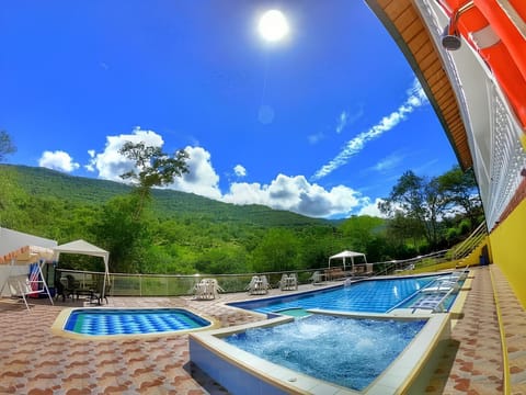 Day, Natural landscape, Autumn, Mountain view, Mountain view, Swimming pool