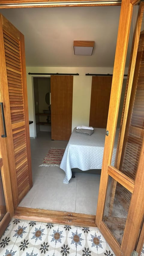 Suíte 3 Vila dos Pescadores Condomínio Portogalo Bed and Breakfast in Angra dos Reis