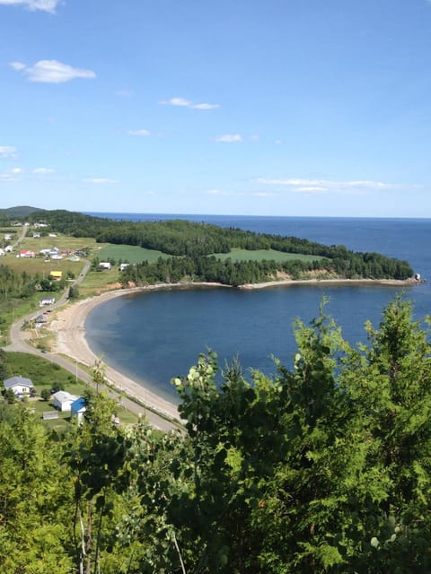 Day, Natural landscape, Bird's eye view, Hiking, Landmark view, Sea view