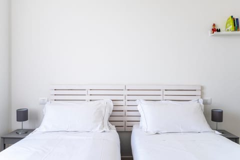 Panoramic Penthouse with Parking Space 2BDR by Hôtea Apartment in Florence