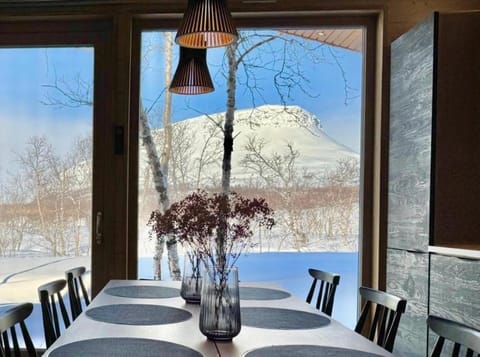 Natural landscape, Dining area, Mountain view