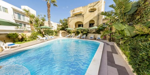 Property building, Swimming pool