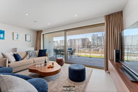 View (from property/room), Living room, Seating area, City view