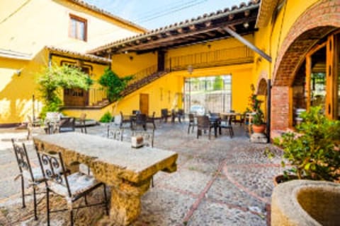 Patio, Balcony/Terrace