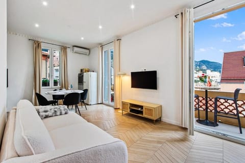 Le Castillon Apartment in Monaco